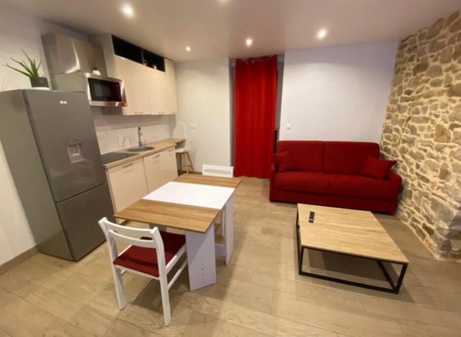 Appartement Avec Terrasse Quimper Esterno foto